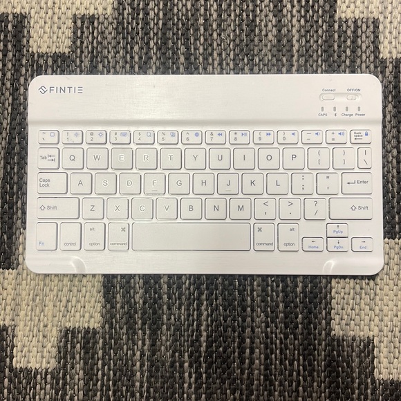finti Other - Finti White Wireless Keyboard